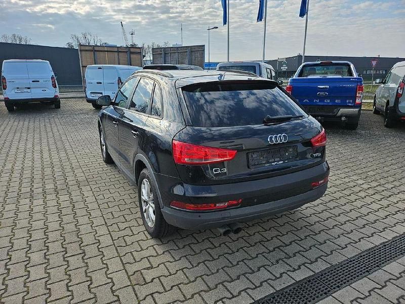 Gebraucht Audi Q3 Basis 150 PS (110 kW) 2016 Schwarz SUV