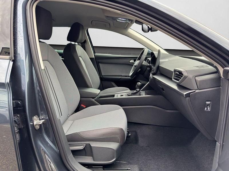 Neu Seat Leon Style 150 PS (110 kW) 2026 Magnetic grau metallic (metallic) Kombi