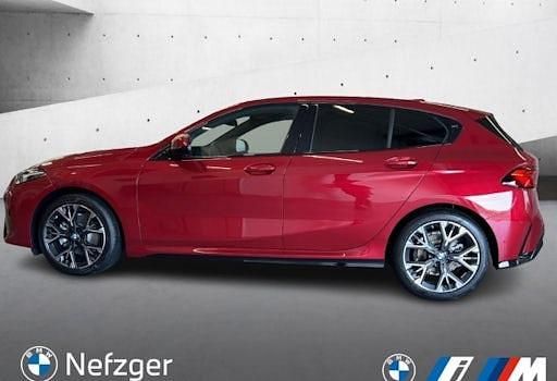 Neu BMW 120 Performance 163 PS (119 kW) 2025 Rot Kleinwagen