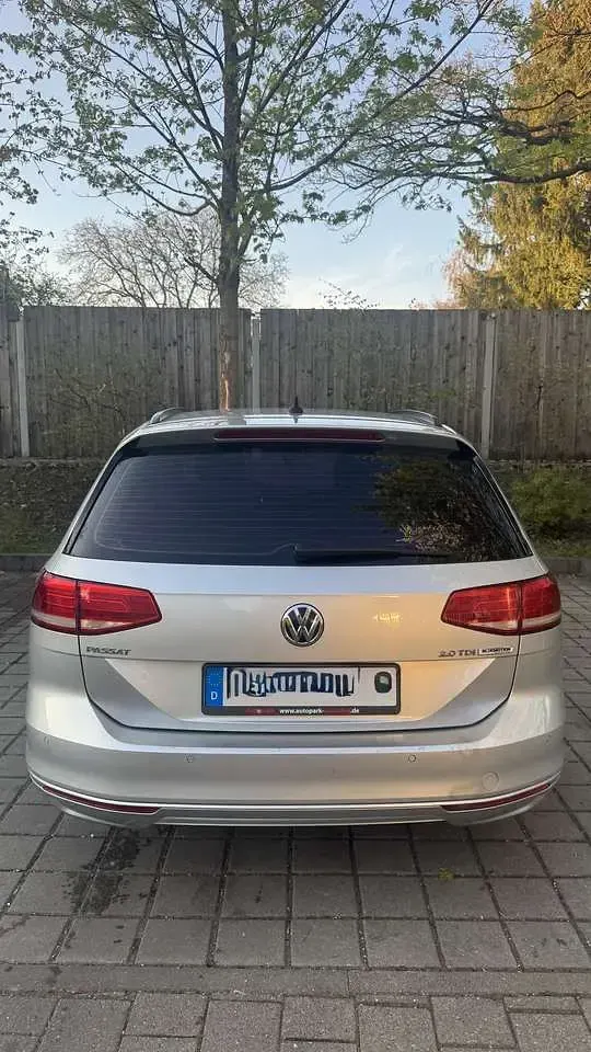 Gebraucht VW Passat Comfortline 150 PS (110 kW) 2017 Grau Kombi