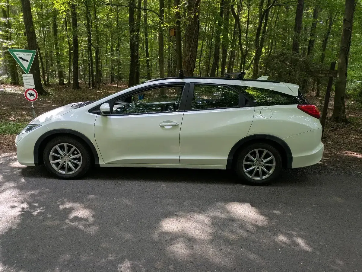 Gebraucht Honda Civic 120 PS (88 kW) 2015 Weiß Kombi