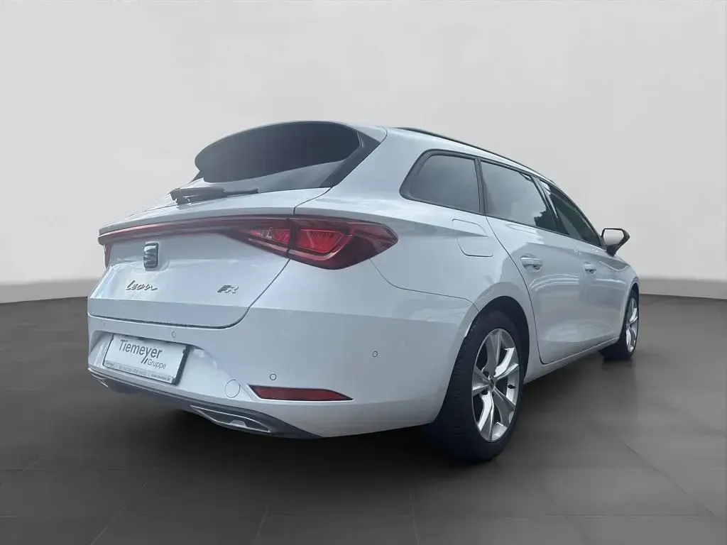 Gebraucht Seat Leon FR 150 PS (110 kW) 2025 Weiß Limousine