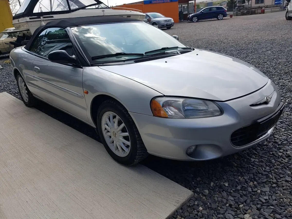 Gebraucht Chrysler Sebring Cabriolet 140 PS (102 kW) 2003 Cabrio