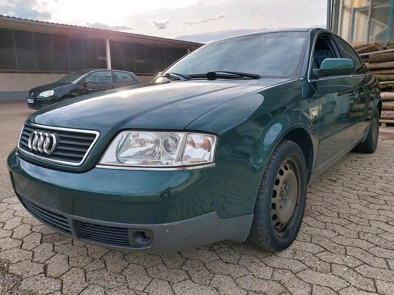 Grün Gebraucht 1998 Audi A6 Limousine | 749 € (Guter Preis) - Bild 1/4