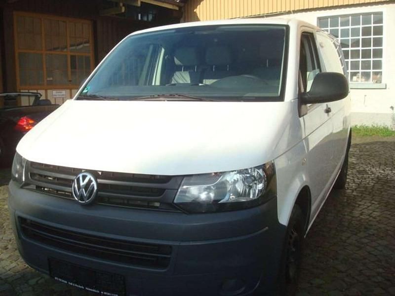 Gebraucht VW Transporter 102 PS (75 kW) 2012 Candyweiss Van