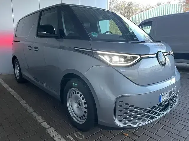 Gebraucht VW ID. Buzz 150 kW (204 PS) 2024 Silber Van / Kleinbus