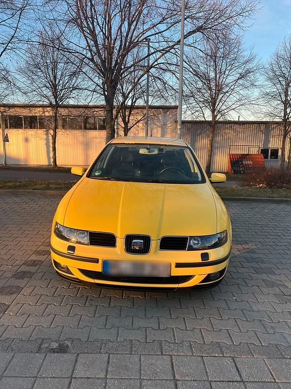 Gebraucht Seat Leon 125 PS (91 kW) 2002 Gelb Kleinwagen