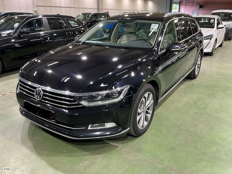 Schwarz Gebraucht 2019 VW Passat Business Kombi | 12.971 € (Guter Preis) - Bild 1/4