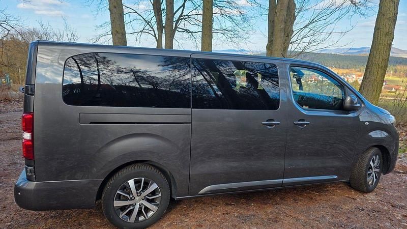 Gebraucht Toyota Proace 177 PS (130 kW) 2019 Grau Van / Kleinbus