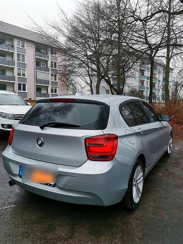 Gebraucht BMW 116 136 PS (100 kW) 2012 Silber Kleinwagen