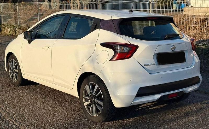 Gebraucht Nissan Micra Acenta 71 PS (52 kW) 2018 Weiß Kleinwagen
