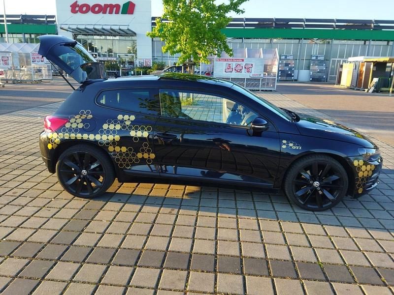 Schwarz Gebraucht 2010 VW Scirocco Coupé | 5.700 € (Fairer Preis) - Bild 1/4