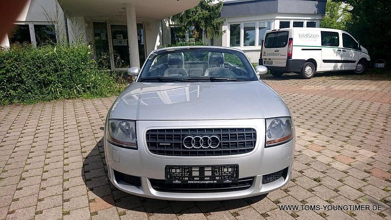 Gebraucht Audi TT Sport 250 PS (183 kW) 2003 Silber Coupé