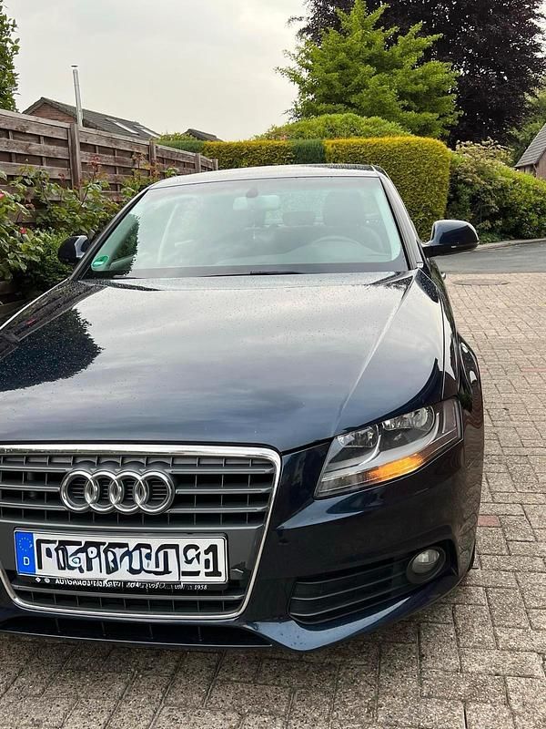 Gebraucht Audi A4 160 PS (117 kW) 2008 Blau Limousine