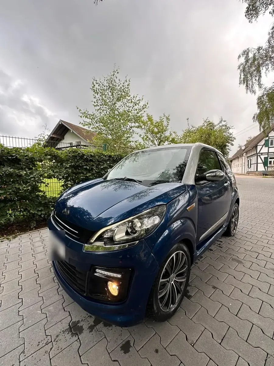 Gebraucht Ligier JS50 55 PS (40 kW) 2018 Blau Kleinwagen