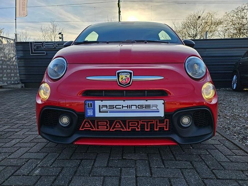 Gebraucht Abarth 595 Turismo 165 PS (121 kW) 2019 Colore esterno abarth rot Kleinwagen