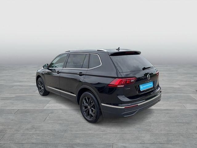 Gebraucht VW Tiguan Allspace Move 150 PS (110 kW) 2024 Deep black perleffekt SUV