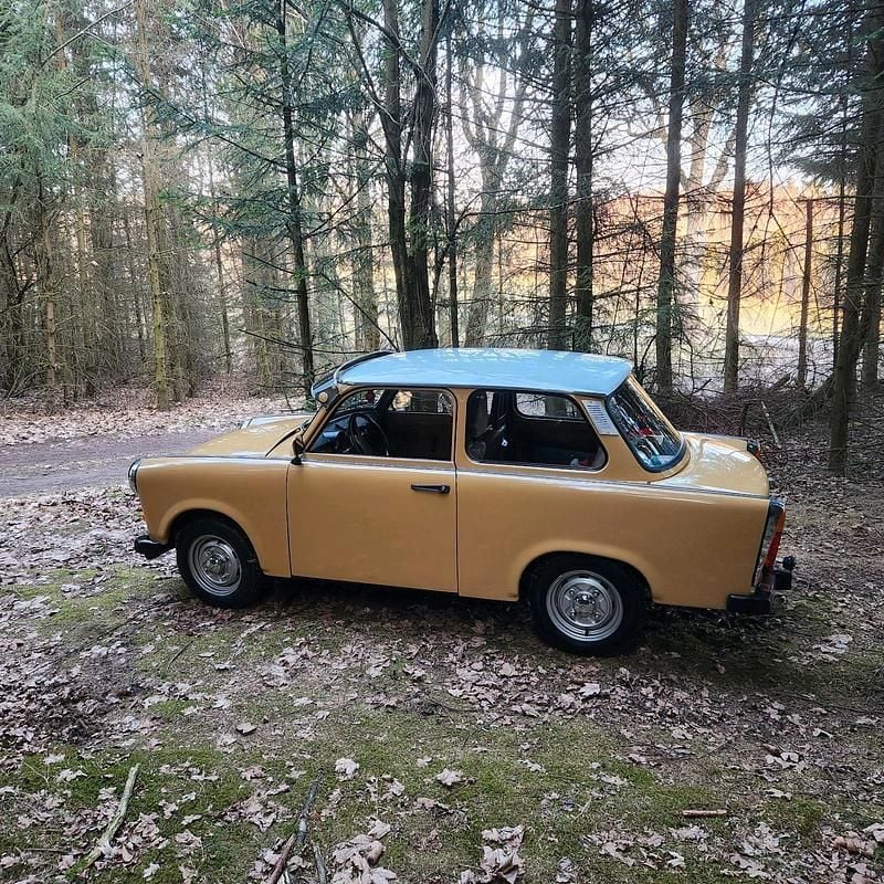Gebraucht Trabant 601 26 PS (19 kW) 1988 Gelb Limousine