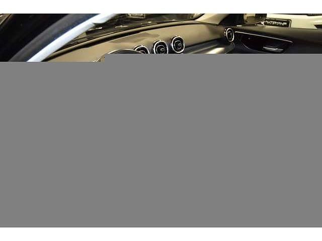 Gebraucht Mercedes C300e 204 PS (150 kW) 2023 Schwarz Kombi