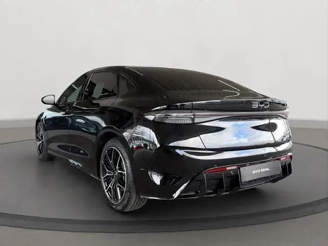 Neu BYD Seal 389 kW (530 PS) 2026 Schwarz Limousine