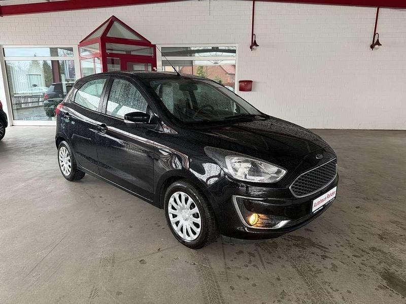 Gebraucht Ford Ka Plus 86 PS (63 kW) 2019 Schwarz Kleinwagen
