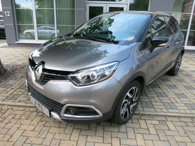 Grau Gebraucht 2017 Renault Captur XMOD SUV | 12.990 € (Fairer Preis) - Bild 1/4