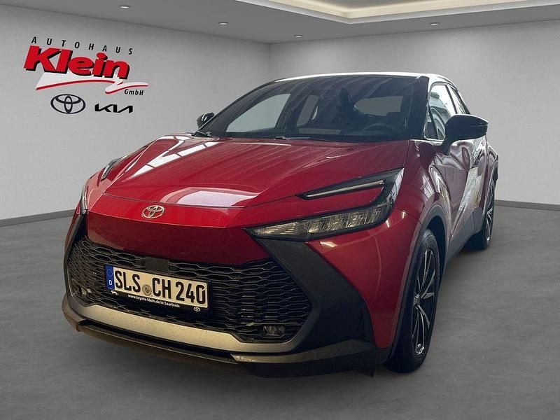 Gebraucht Toyota C-HR Team 99 PS (72 kW) 2025 Rot SUV