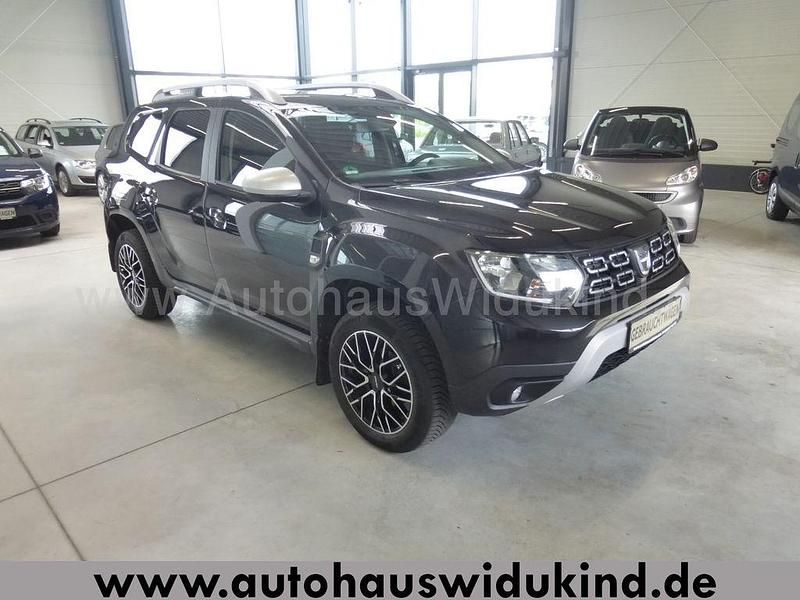Gebraucht Dacia Duster 114 PS (83 kW) 2018 Schwarz SUV