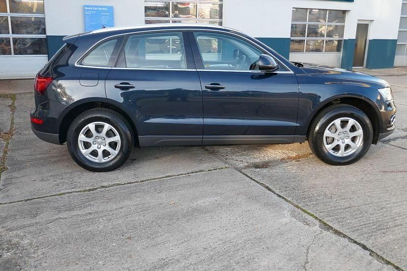 Gebraucht Audi Q5 190 PS (139 kW) 2015 Blau SUV