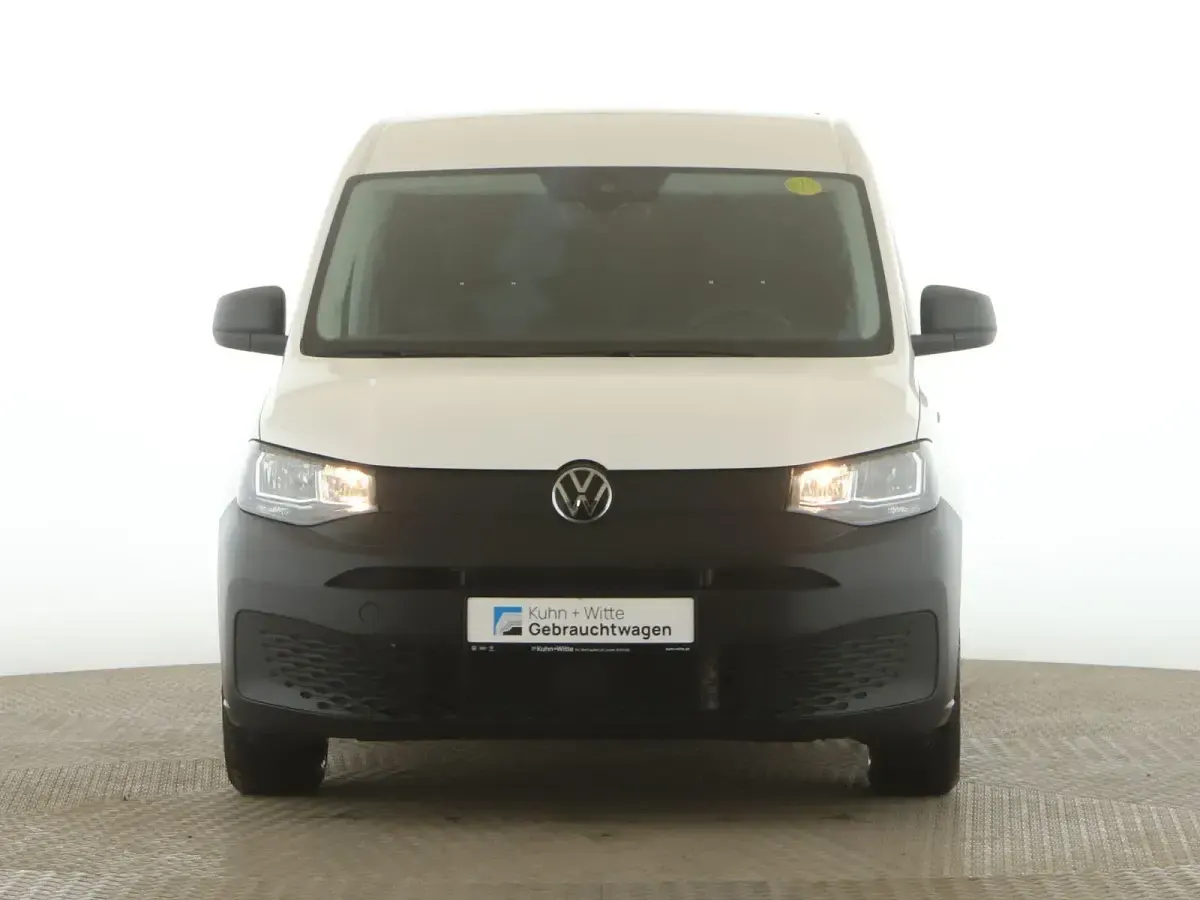 Gebraucht VW Caddy 102 PS (75 kW) 2025 Weiß Van / Kleinbus