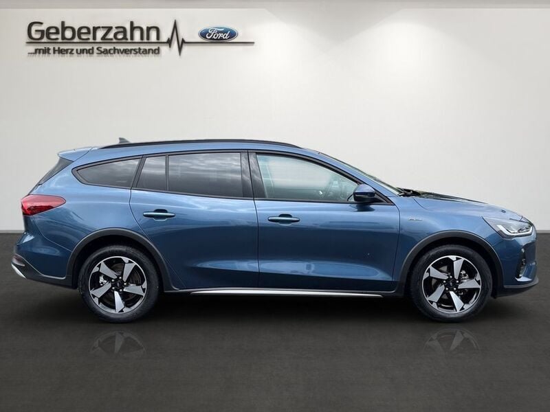 Brugt Ford Focus Active 125 HK (91 kW) 2022 Blå Stationcar