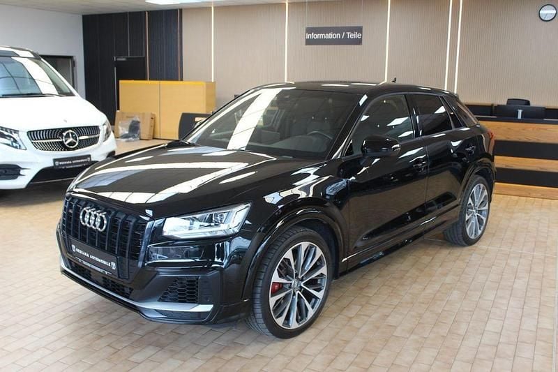 Gebraucht Audi SQ2 Sport 300 PS (220 kW) 2019 Schwarz SUV