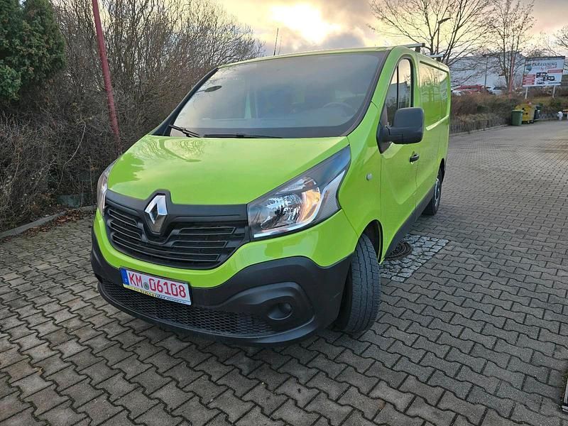 Gebraucht Renault Trafic 120 PS (88 kW) 2018 Grün Van / Kleinbus