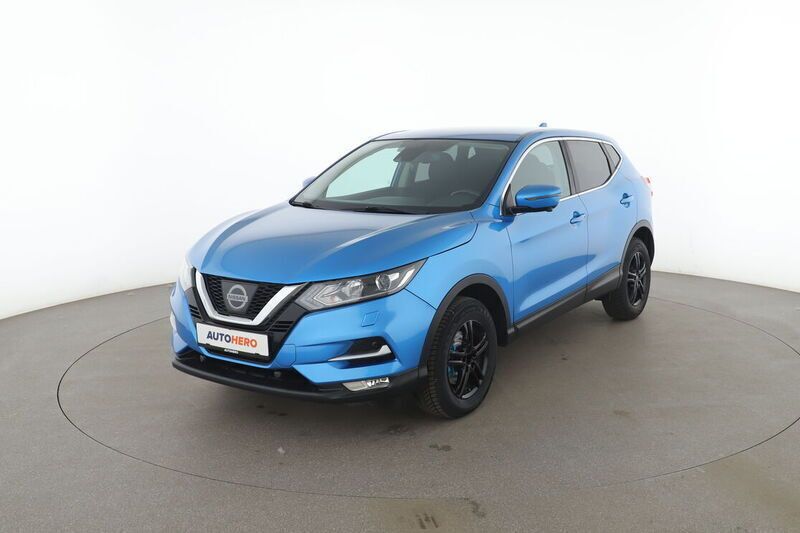 Blau Gebraucht 2017 Nissan Qashqai N-Connecta SUV | 13.370 € (Fairer Preis) - Bild 1/4