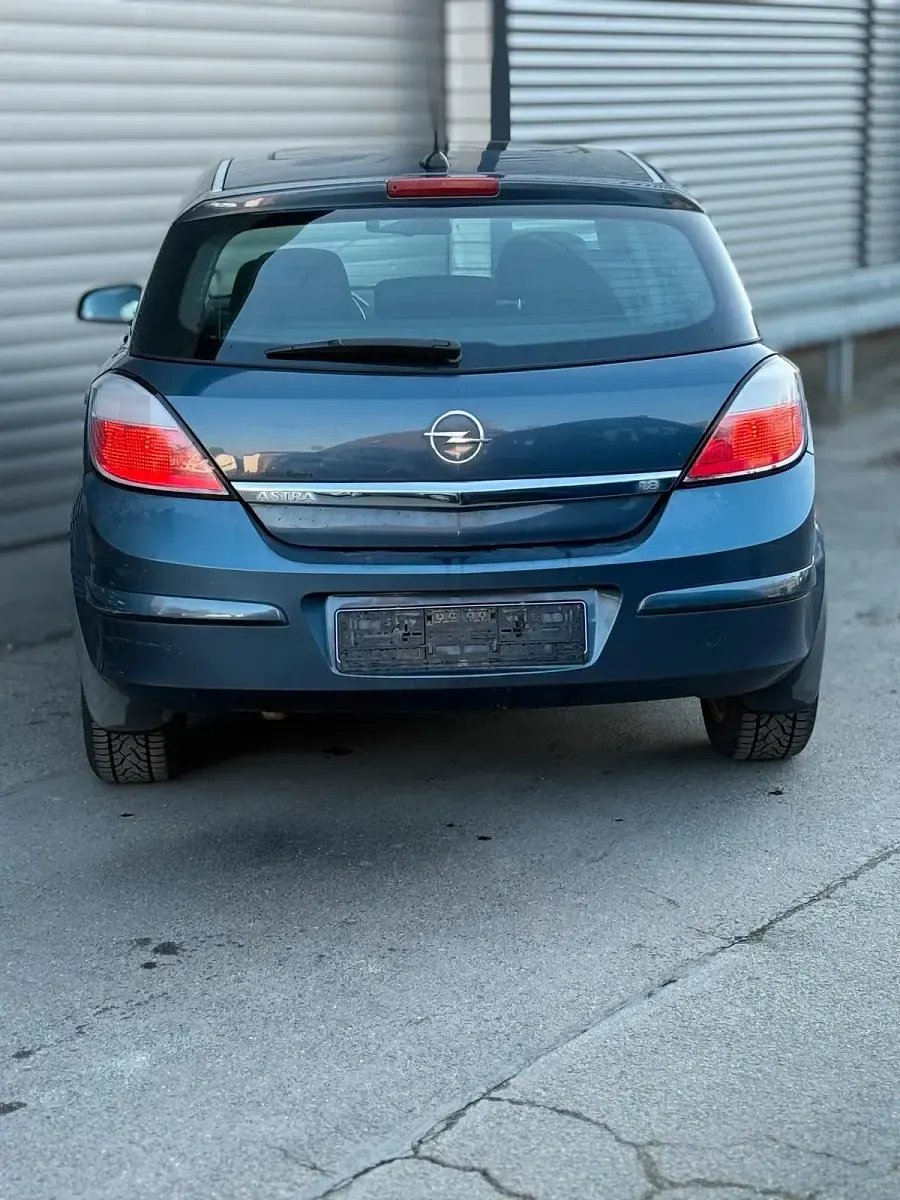Gebraucht Opel Astra Edition+ 125 PS (91 kW) 2006 Blau Limousine