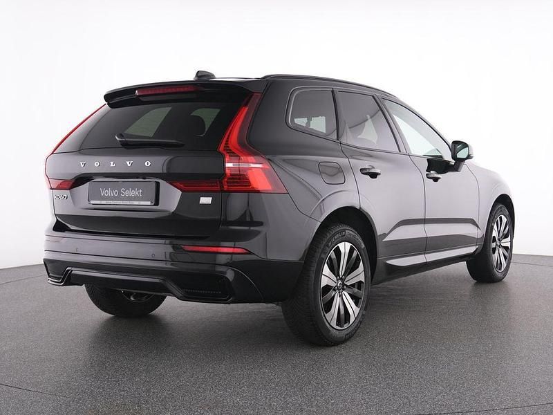 Gebraucht Volvo XC60 R-Design 355 PS (261 kW) 2023 Schwarz onyx black / metallic SUV