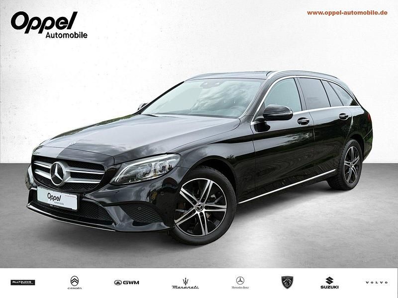 Metalliclack obsidianschwarz Gebraucht 2021 Mercedes C220 Kombi | 28.999 € (Fairer Preis) - Bild 1/3