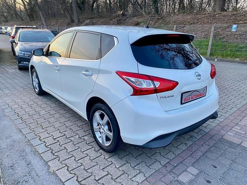 Gebraucht Nissan Pulsar Tekna 116 PS (85 kW) 2017 Weiß Kleinwagen