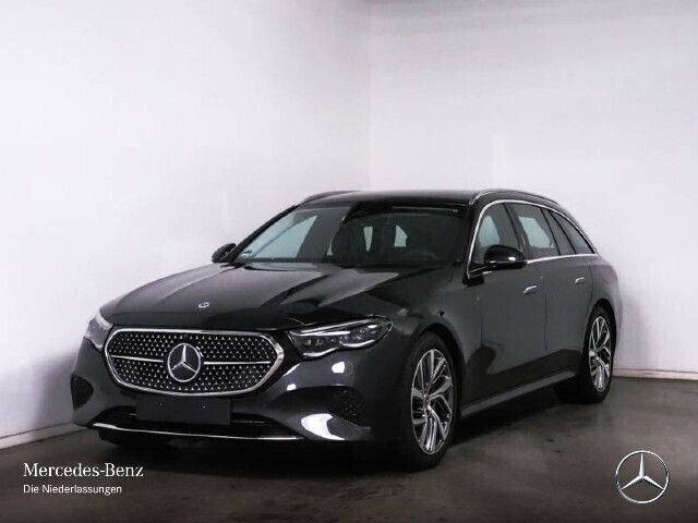 Grau Gebraucht 2024 Mercedes E300 Avantgarde Kombi | 48.990 € (Guter Preis) - Bild 1/4