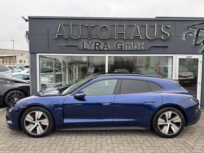 Gebraucht Porsche Taycan 4S 439 kW (598 PS) 2024 Blau Limousine
