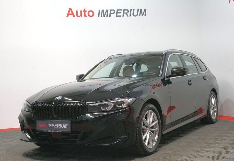 Schwarz Gebraucht 2022 BMW 320 Sport Line Limousine | 30.990 € (Fairer Preis) - Bild 1/4