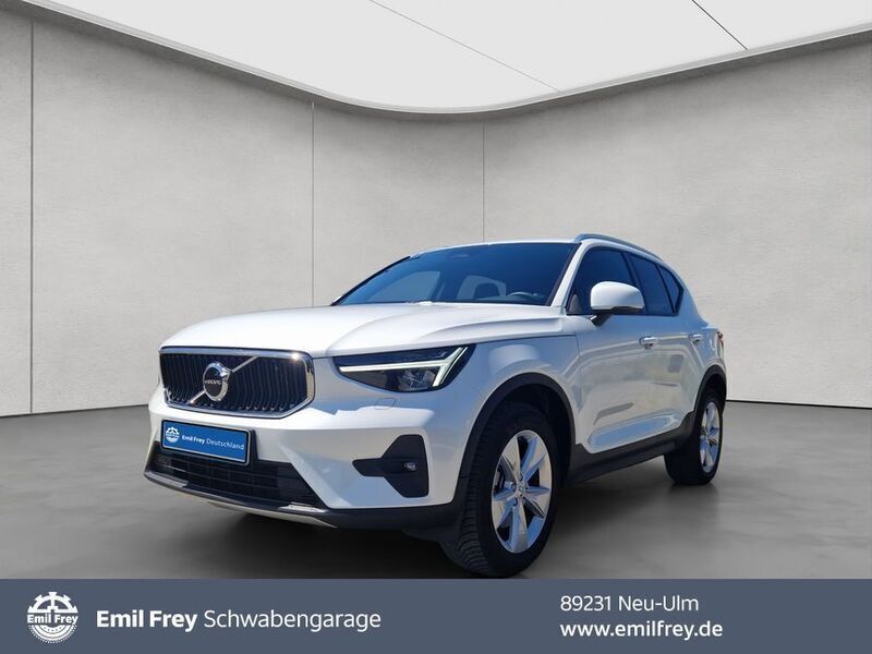 Weiß Gebraucht 2024 Volvo XC40 Core SUV | 34.980 € (Superpreis) - Bild 1/4