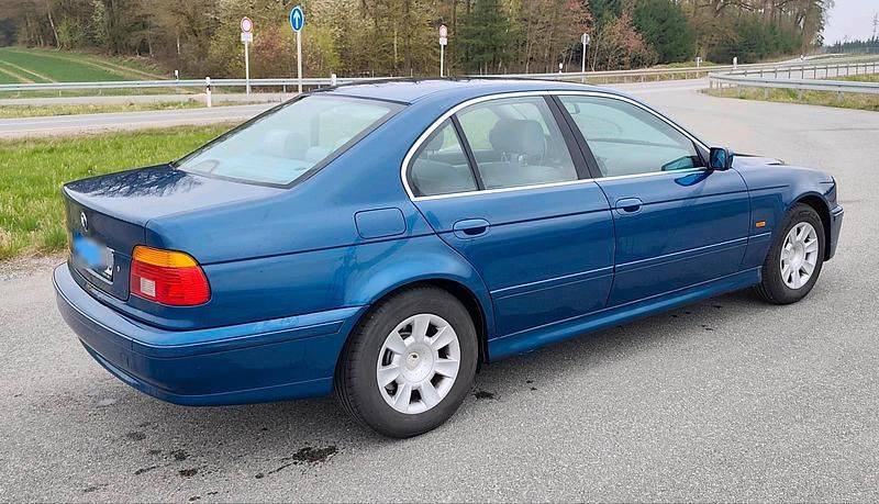 Usata BMW 520 170 CV (125 kW) 2001 Blu Berlina