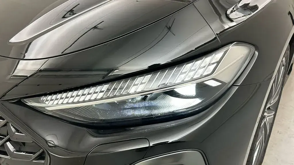 Second-hand Audi A5 S-line plus 204 CP (150 kW) 2026 Negru Break