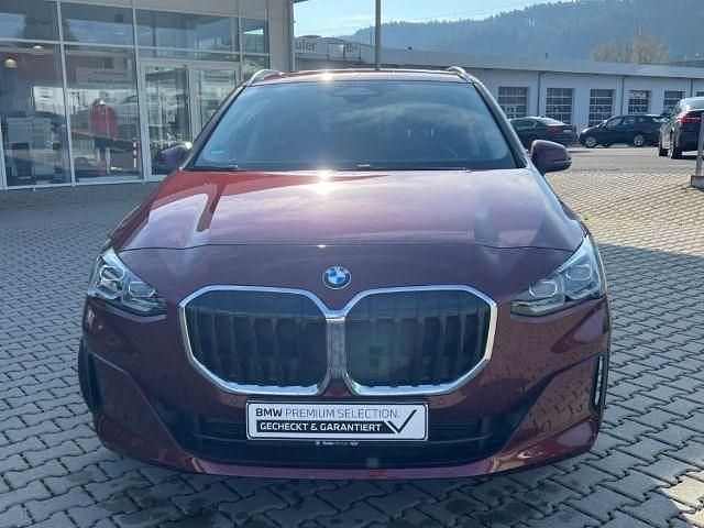Gebraucht BMW 220 Active Tourer 156 PS (114 kW) 2025 Rot Van / Kleinbus