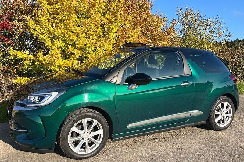 Grün Gebraucht 2017 DS Automobiles DS3 Cabriolet So Chic Cabrio | 6.000 € - Bild 1/4