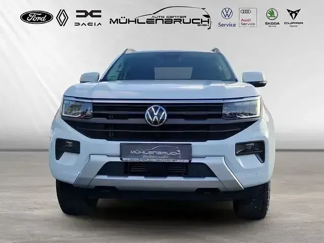 Gebraucht VW Amarok Life 205 PS (150 kW) 2024 Clear white Pickup