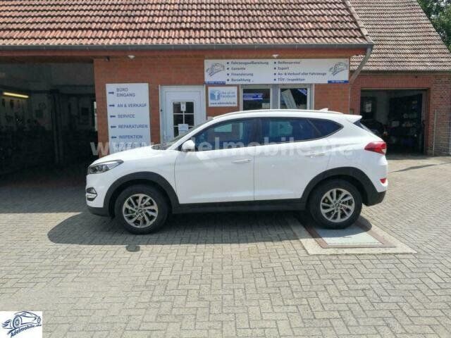 Gebraucht Hyundai Tucson Advantage 177 PS (130 kW) 2016 Weiß SUV