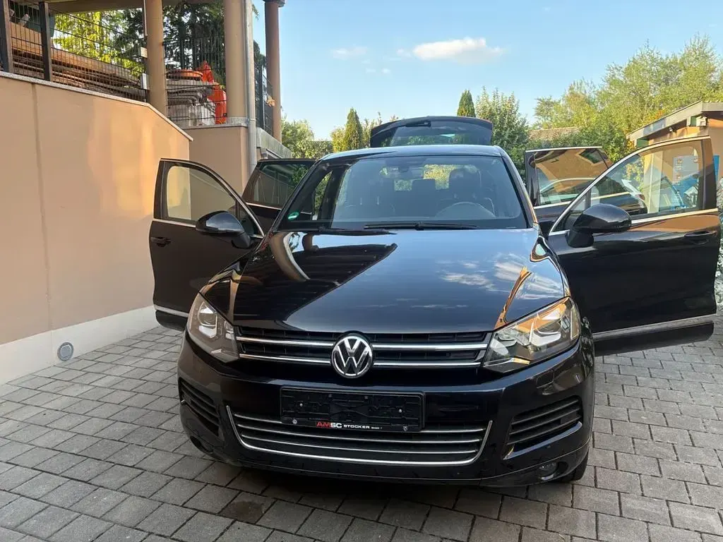 Gebraucht VW Touareg 245 PS (180 kW) 2012 Schwarz SUV