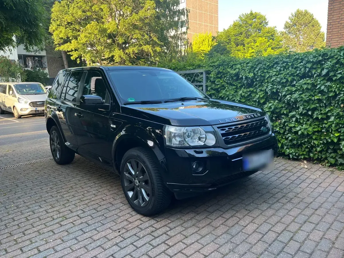 Gebraucht Land Rover Freelander 2 HSE 190 PS (139 kW) 2013 Schwarz SUV